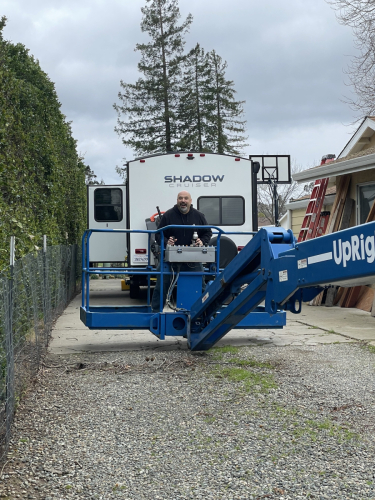 Tyler (N6UTV) and Smitty (WB1G) on ARRL SSB DX Weekend
